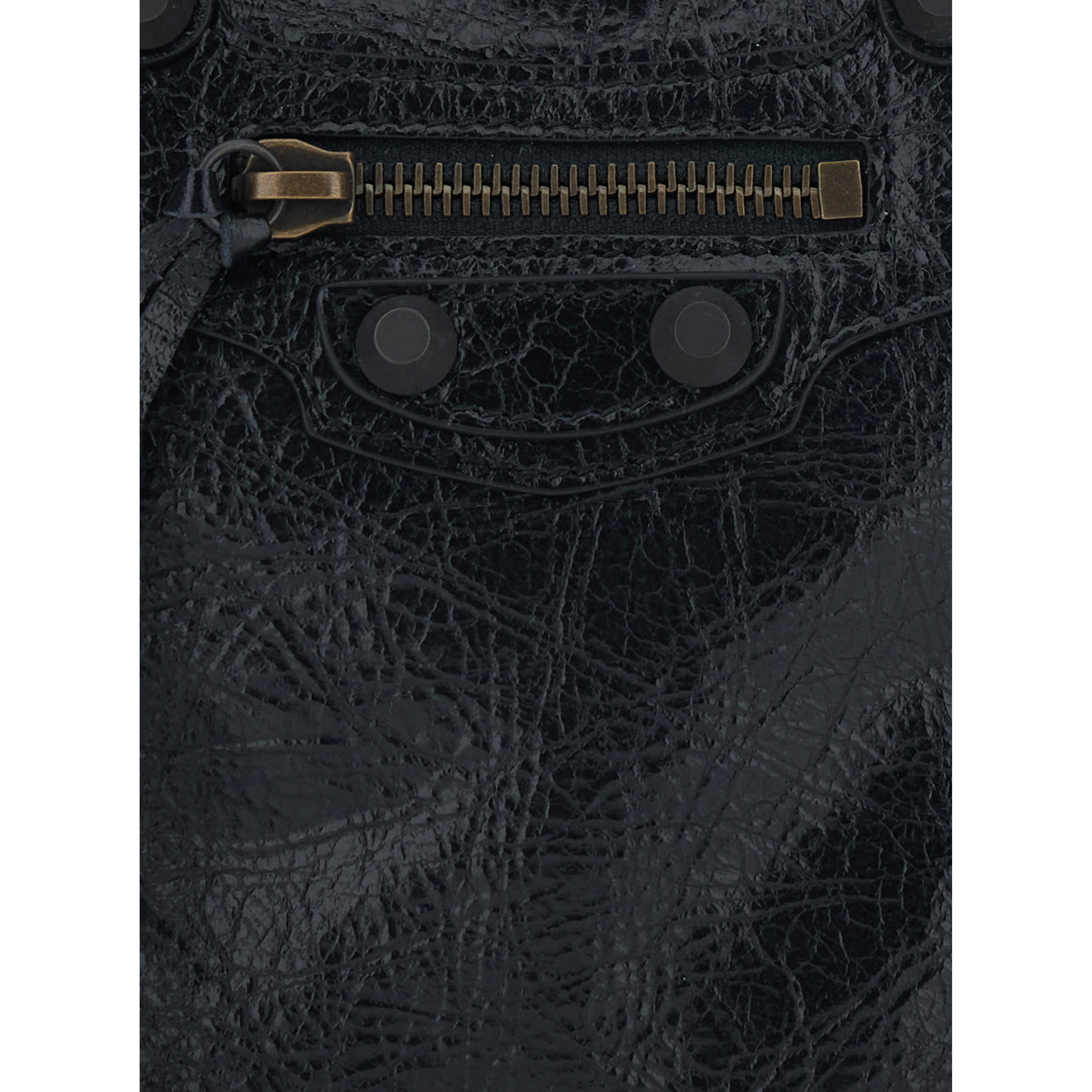 Le City Black  Shoulder Bag with Adjustable and Removable Strap and Zip Pocket on the Front in Leather for Women