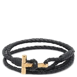 Black Bracelet with woven design and T plaque closure in leather for men