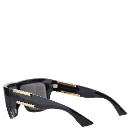 Black Aviator Sunglasses with Square Lenses and Metal Plates on the Side in Plastic for Women
