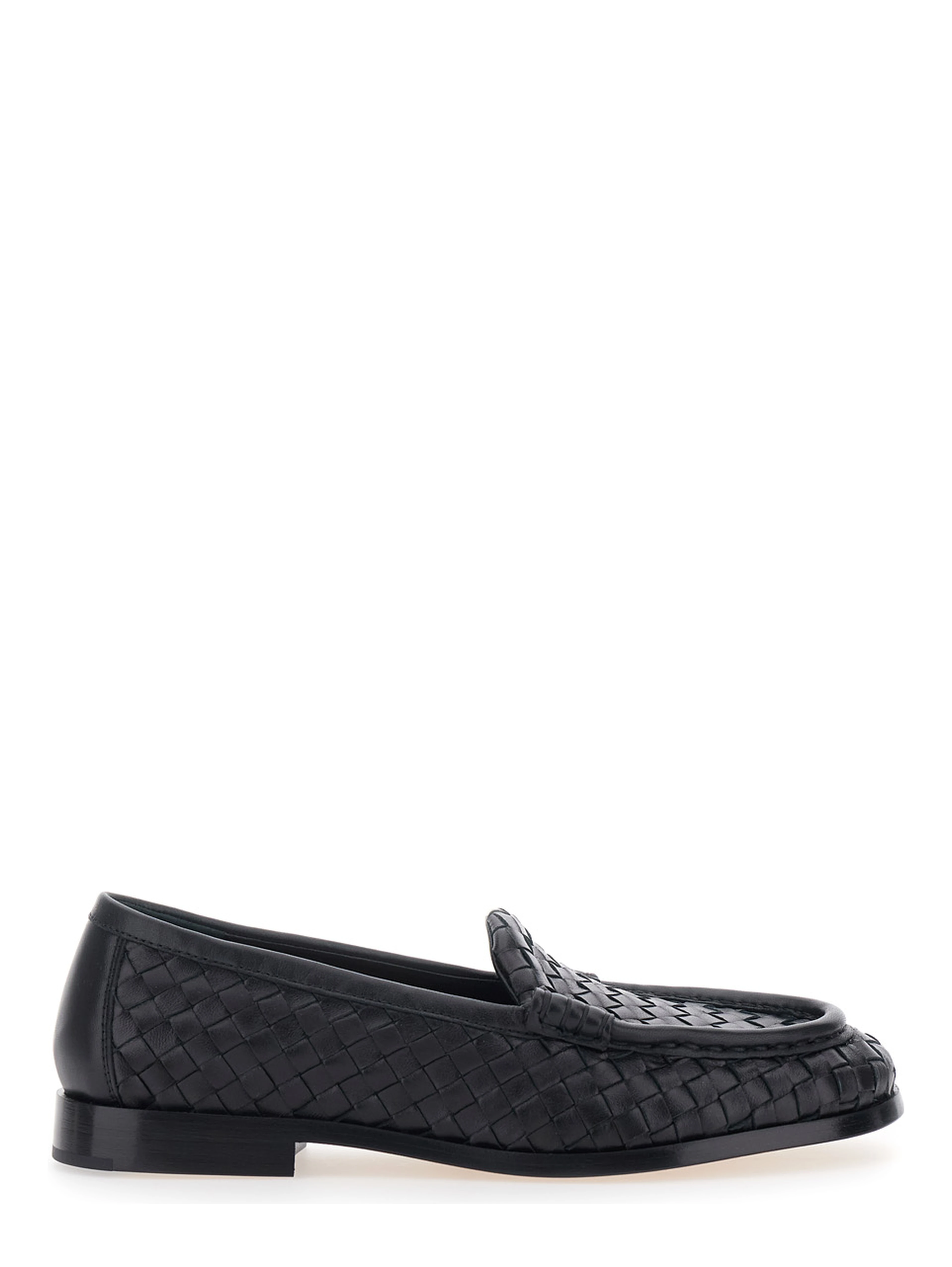 Silenzio Black Loafers with Rounded Toe and Intreccio in Leather for Women