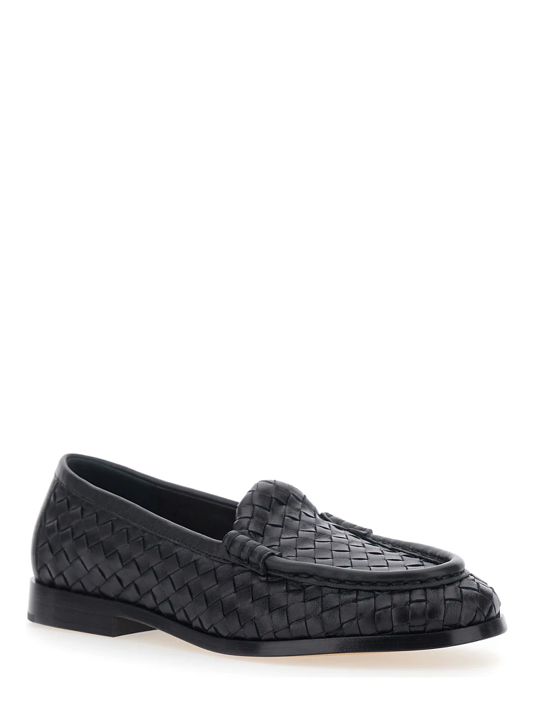 Silenzio Black Loafers with Rounded Toe and Intreccio in Leather for Women alternative