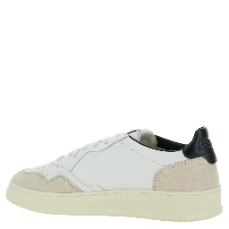 Low Sneakers Medalist Low with Logo Patch and Writing in Leather and White Suede Men