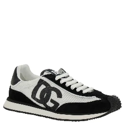 Sneaker Aria with Logo Patch on the Tongue and Side in White and Black Leather Men