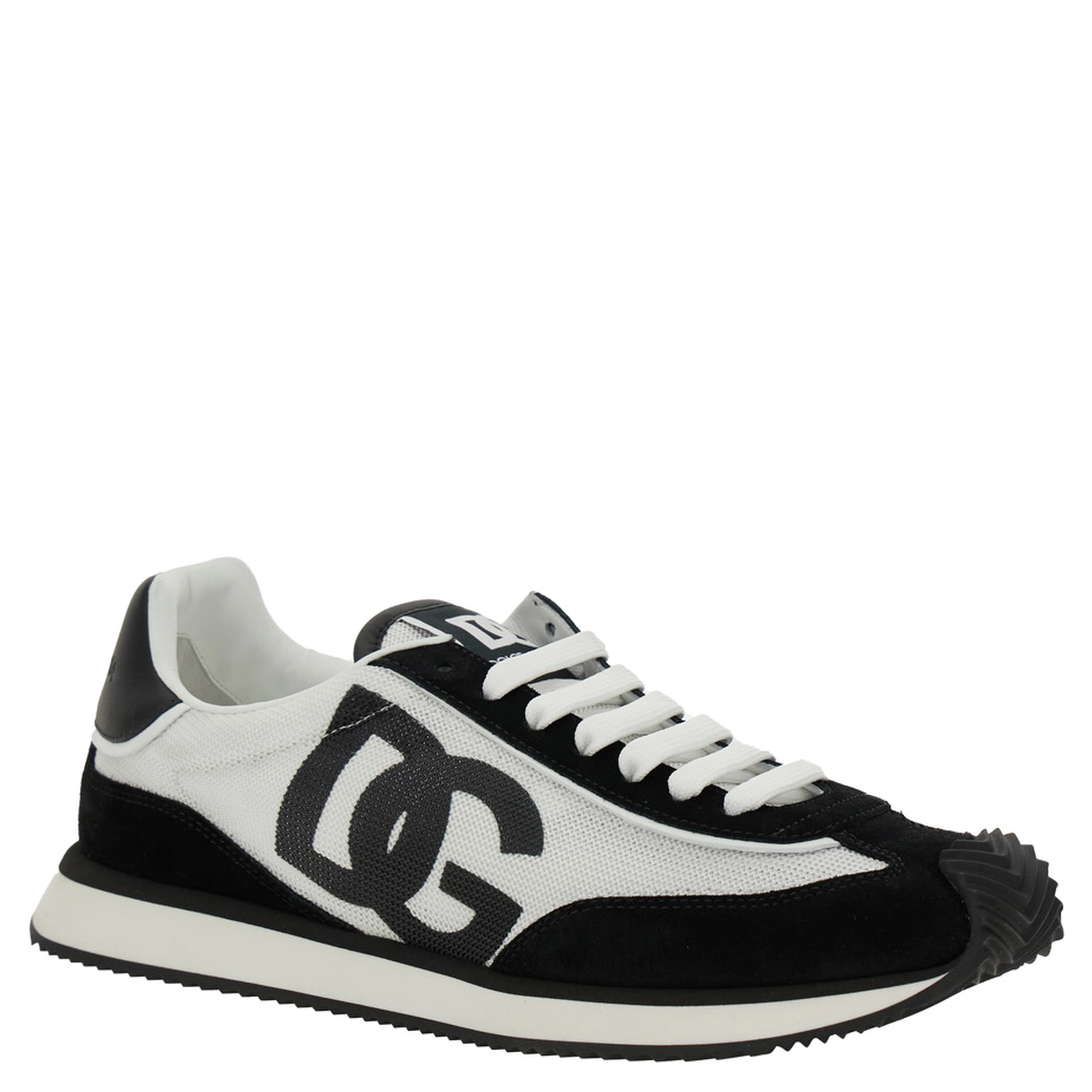 Sneaker Aria with Logo Patch on the Tongue and Side in White and Black Leather Men