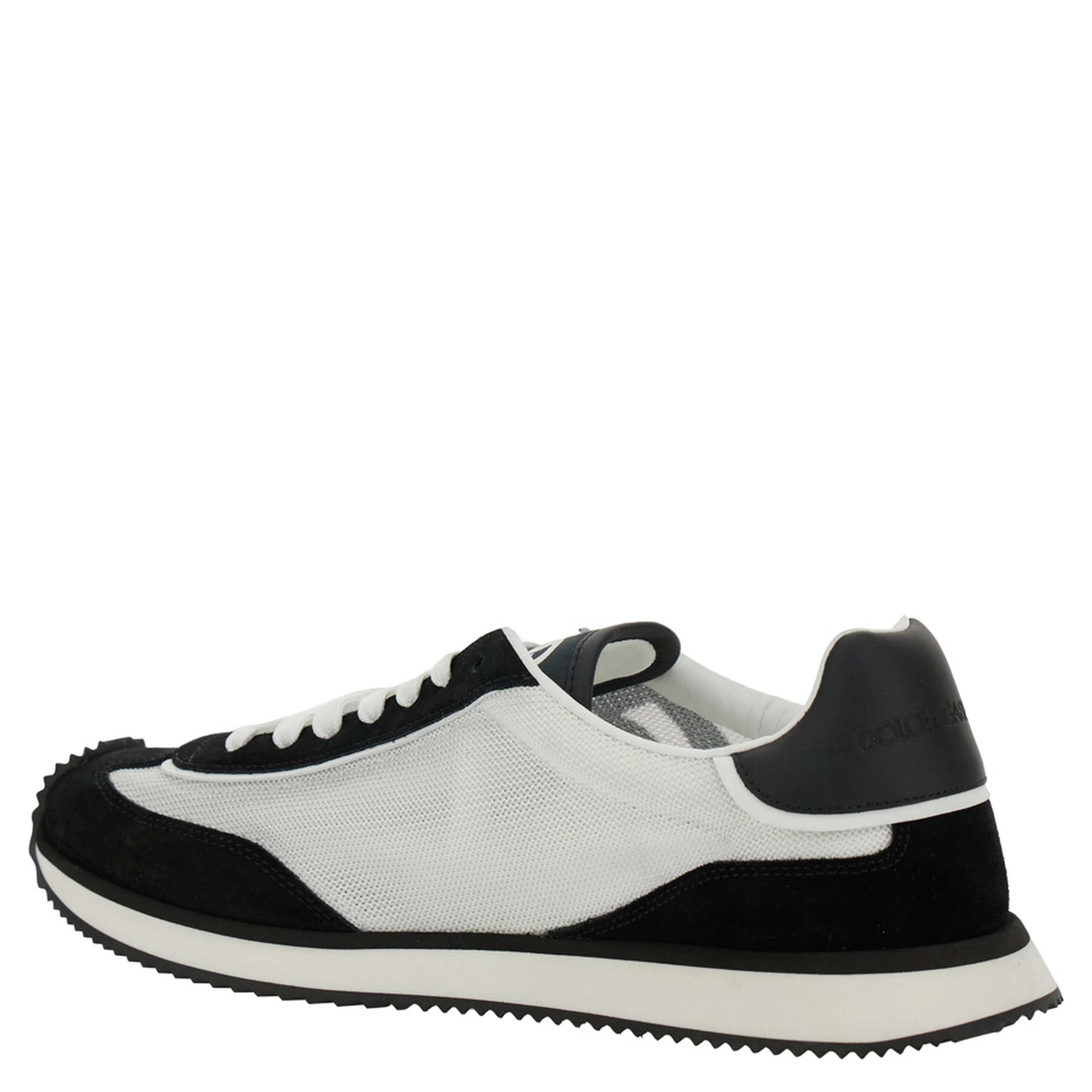 Sneaker Aria with Logo Patch on the Tongue and Side in White and Black Leather Men