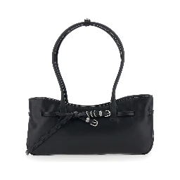 Grandma Used black Shoulder bag with adjustable strap on the front in leather for women