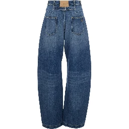 Blue jeans with logo patch on the back and faded design in denim for women
