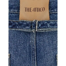 Blue jeans with logo patch on the back and faded design in denim for women