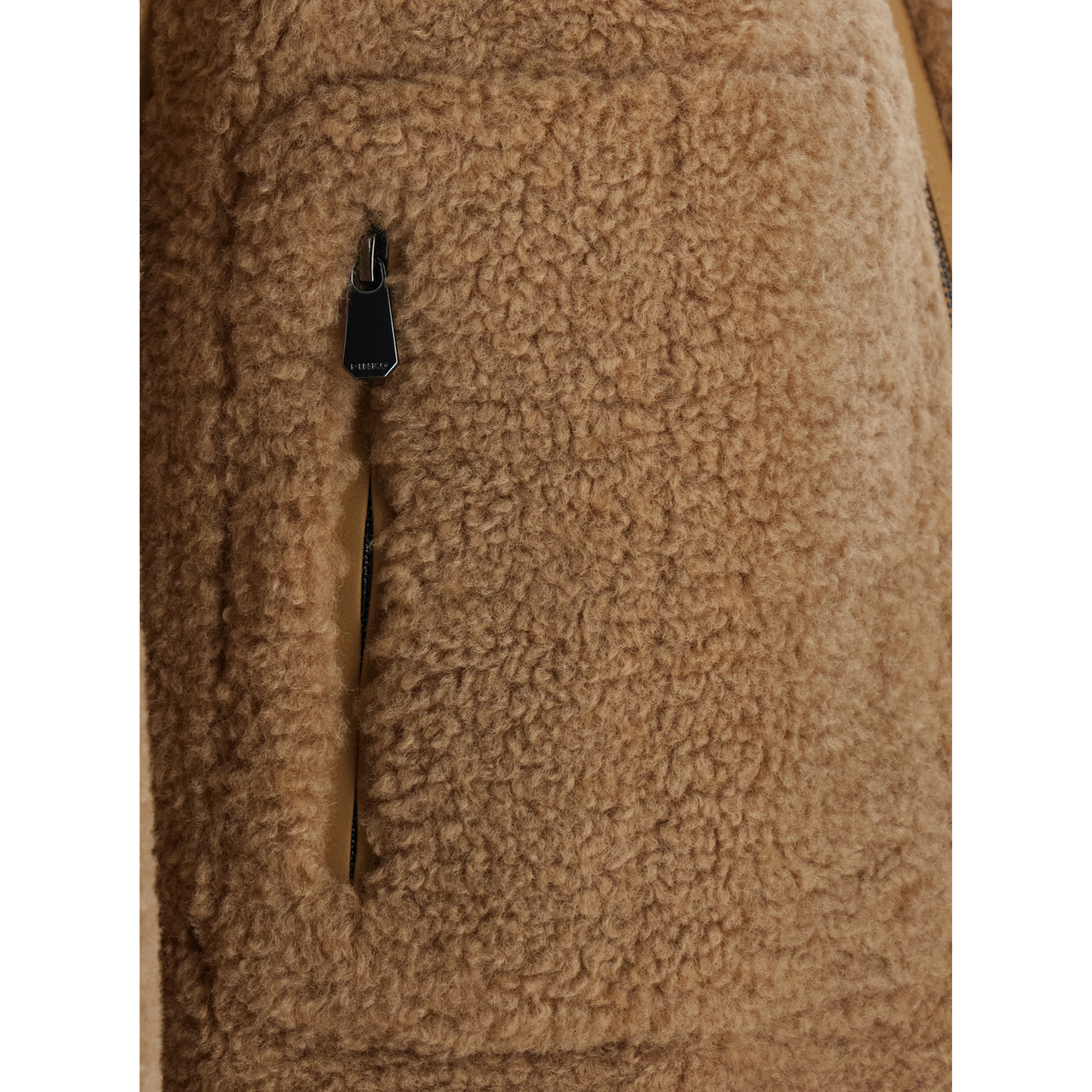 Beige shearling jacket with high neck and two patch pockets on the front in ecofur for women