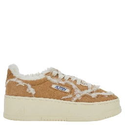 Beige sneakers with platform heel and logo patch in suede for women