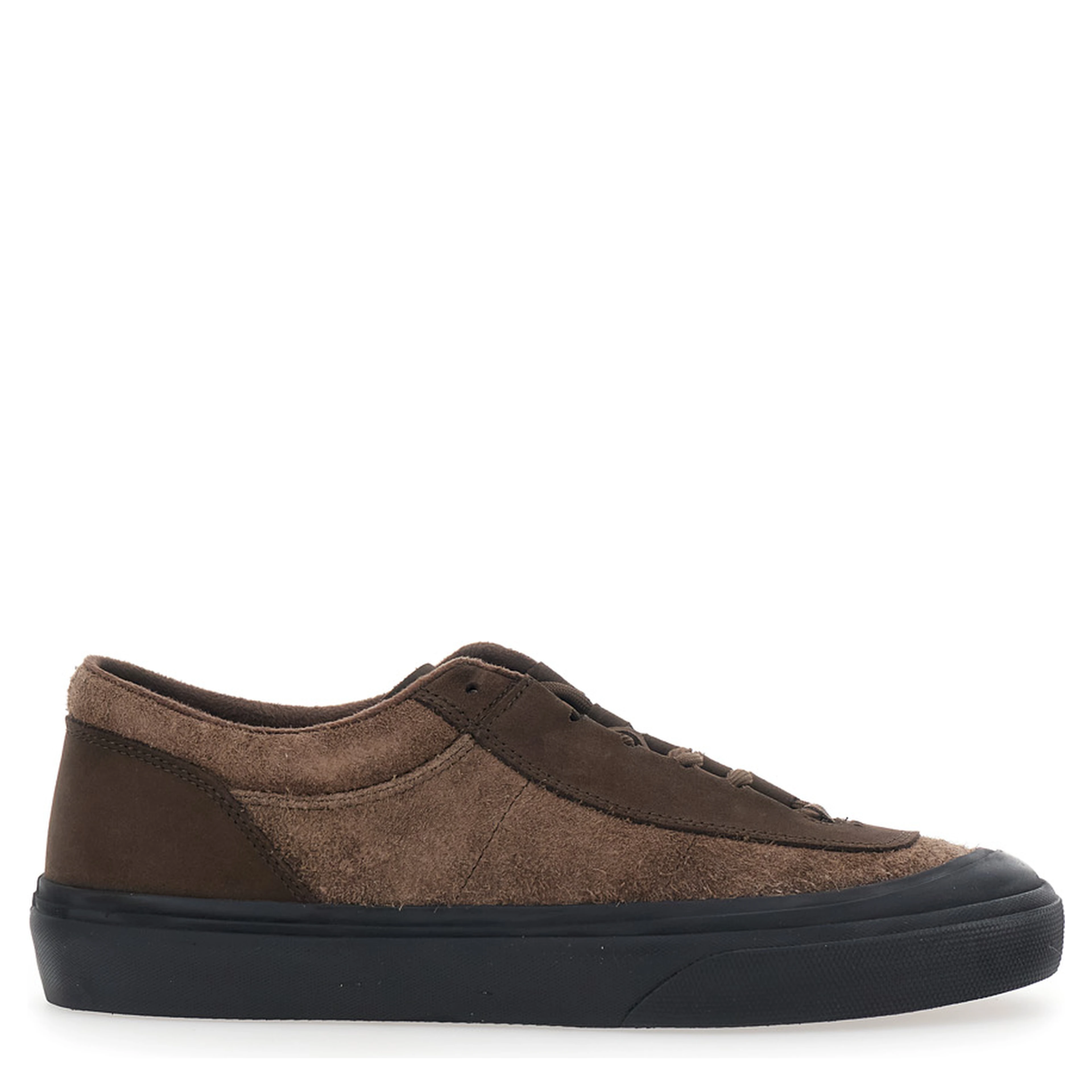 Brown low top sneakers with logo on the tongue in suede for men