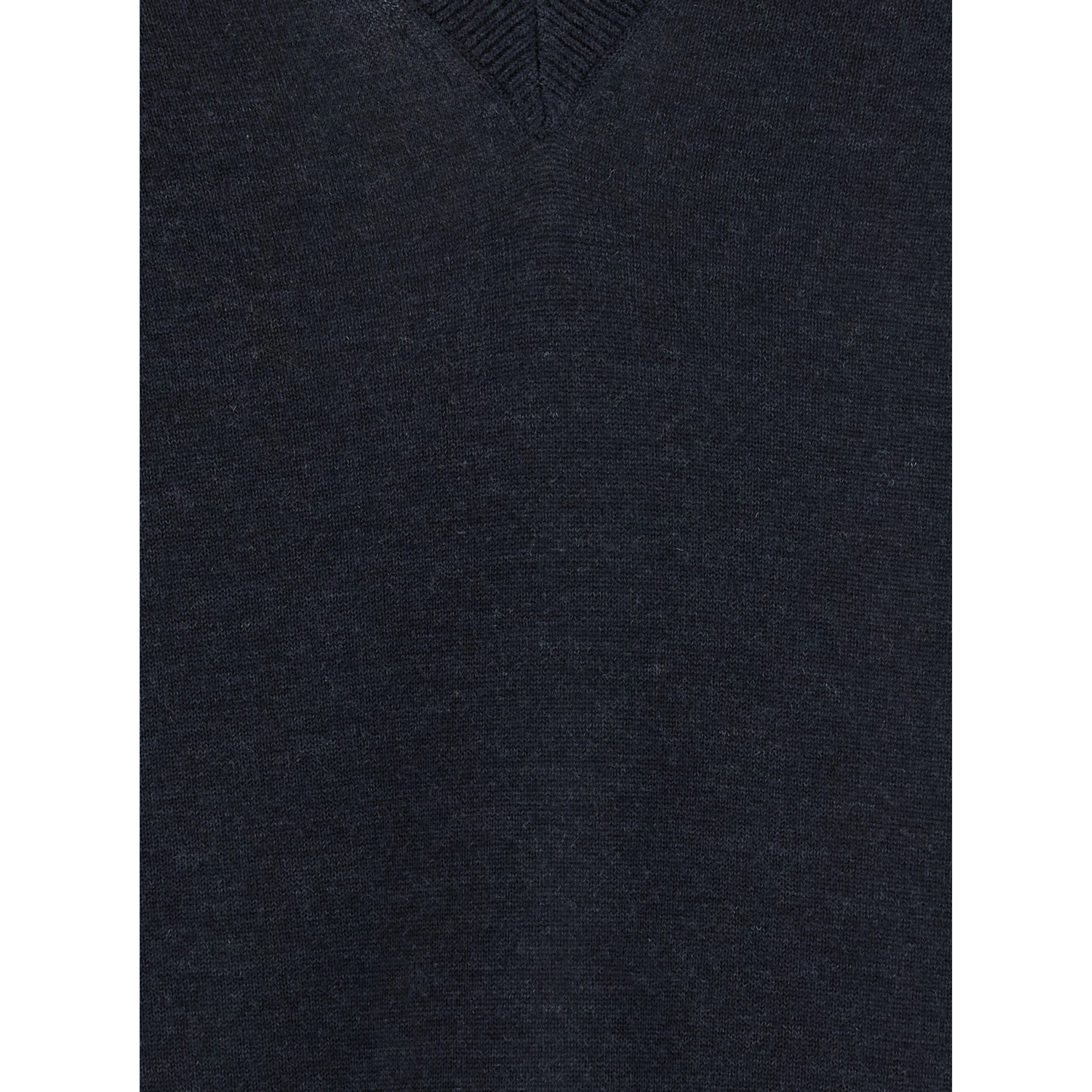 Fine knit V-neck sweater with long sleeves in gray for women
