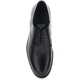 Black derby shoes with laces on the front in leather for men
