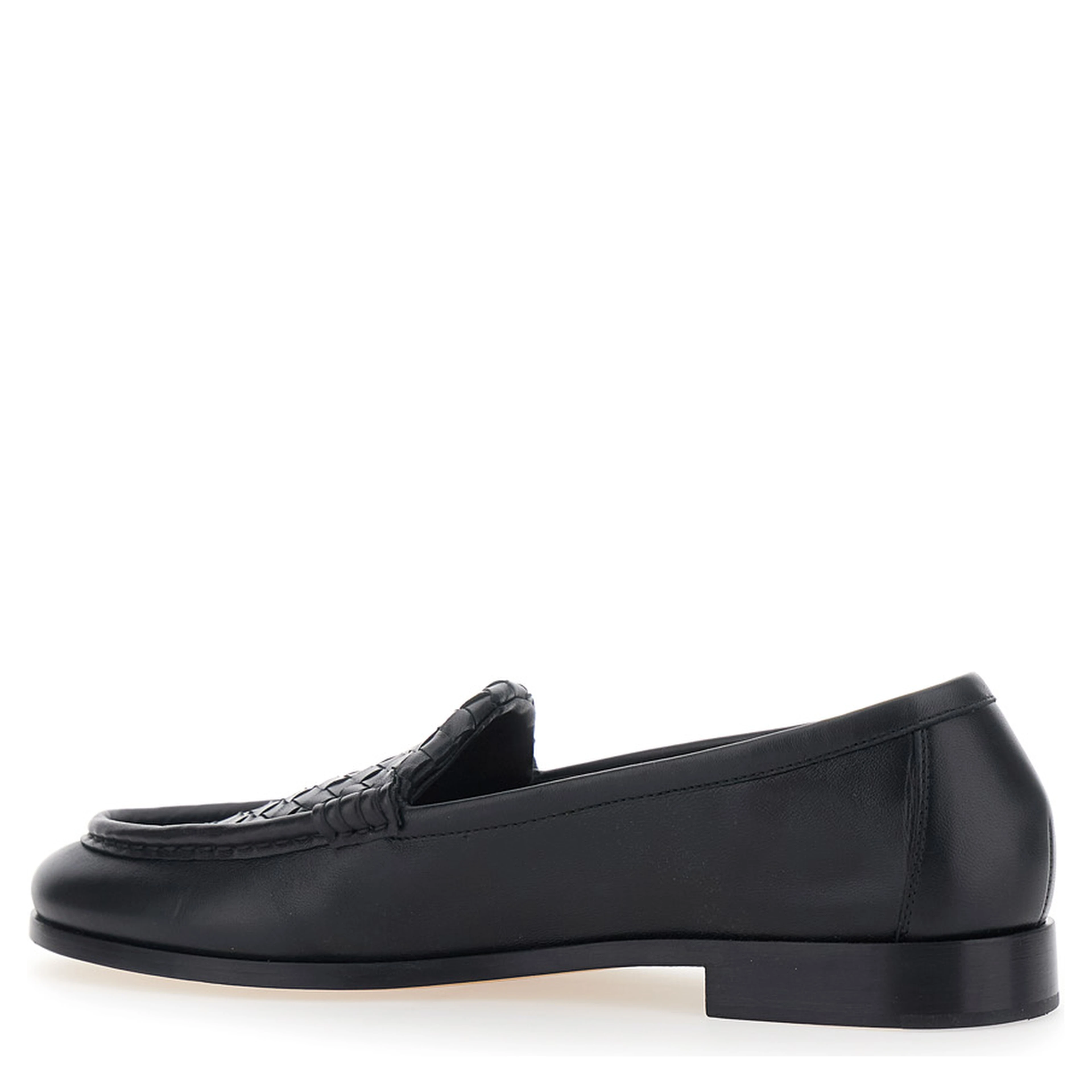 Silenzio Black loafers with Intreccio Motif on the Front in Leather for Men
