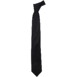 Black Tie with knot closure at the back in silk for men