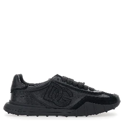 Athletic Black Low top sneakers with logo patch on the side and logo lettering on the back in leather for men