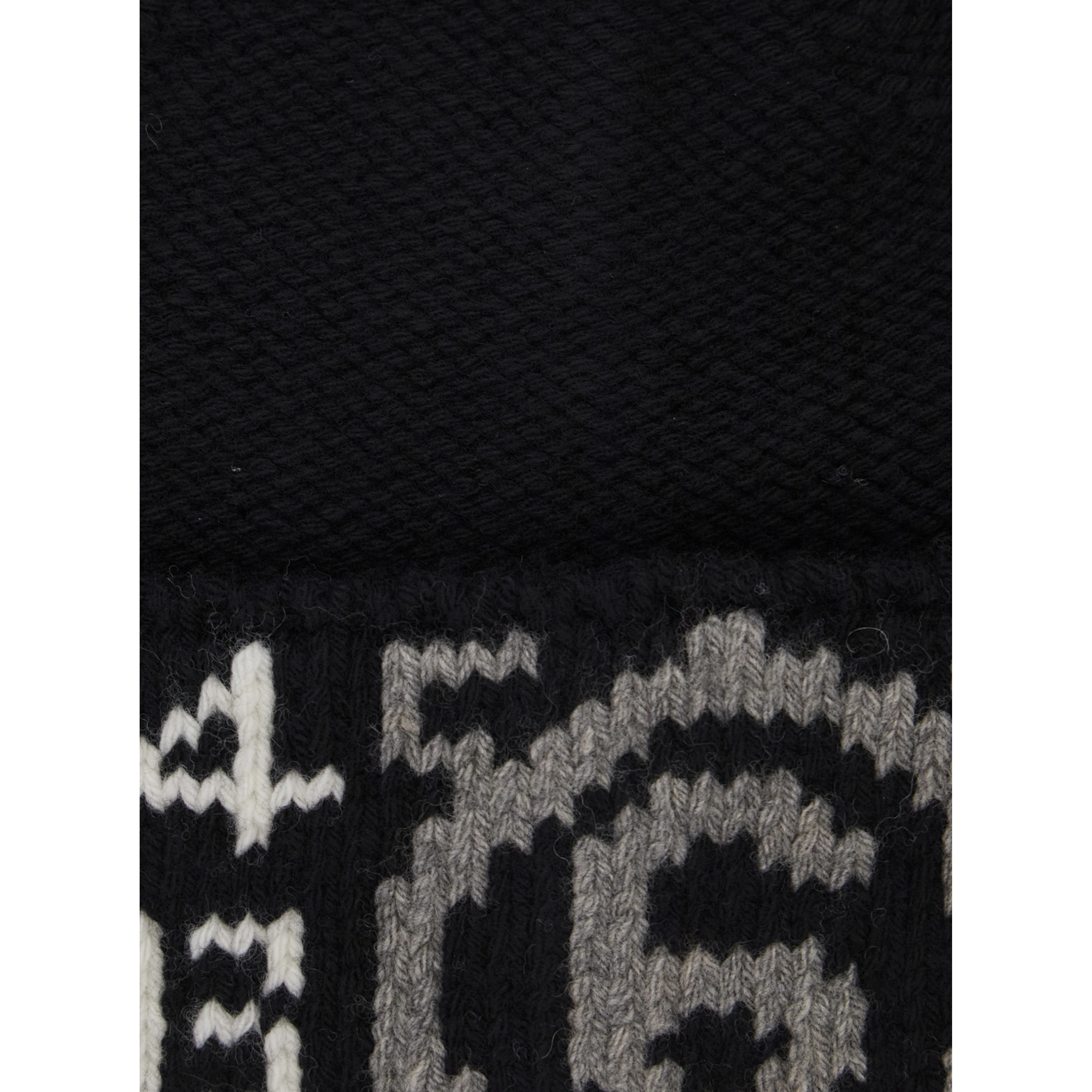Unisex Hat size II and III in black wool and nylon for boy