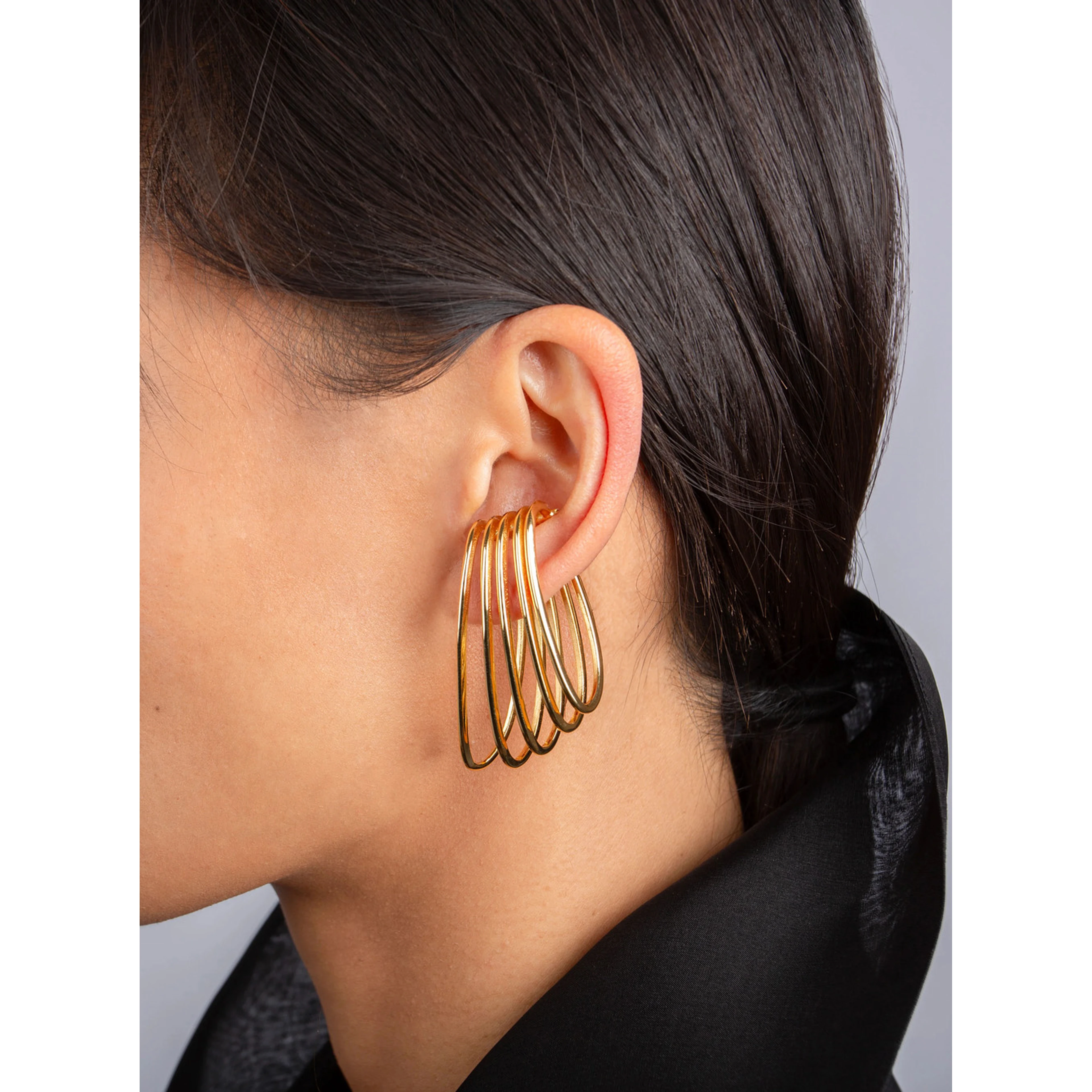 gold-colored Earrings with five-ring design in metal women
