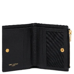 Wallet Chevron with Metal Logo in Black Leather for Women