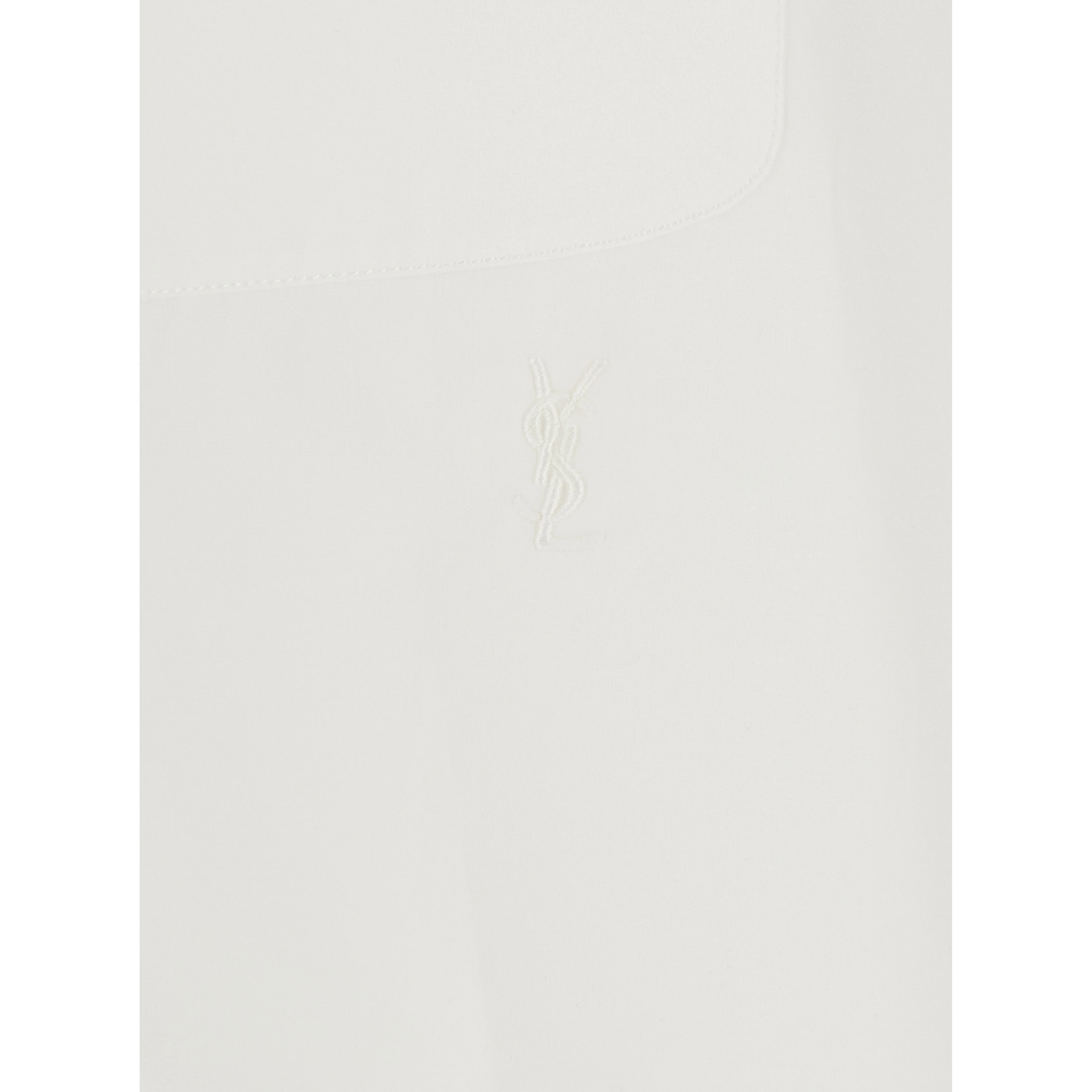 White shirt with pointed collar and tone-on-tone logo in cotton men