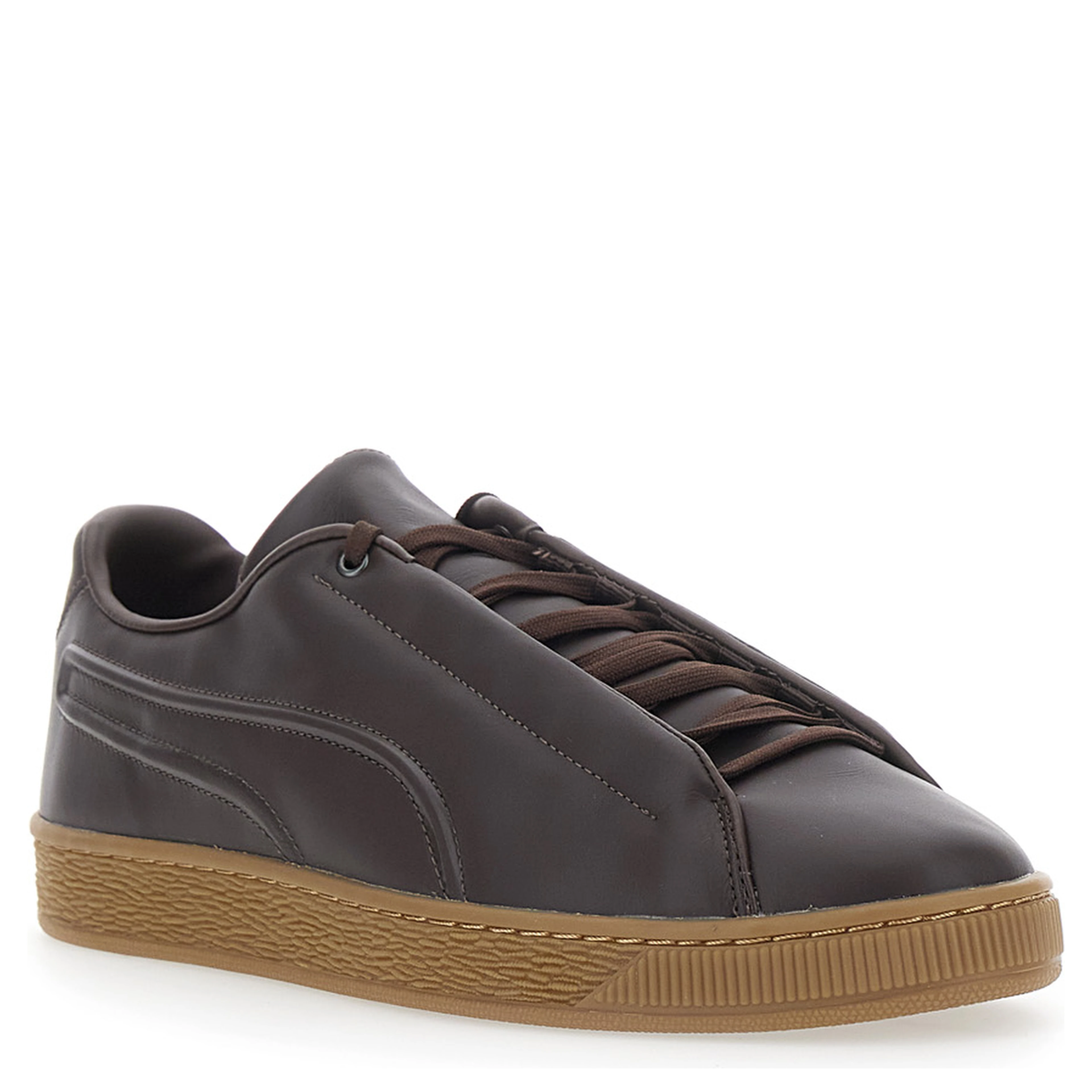 Brown low top sneakers with laces on the front in leather for men