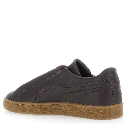 Brown low top sneakers with laces on the front in leather for men