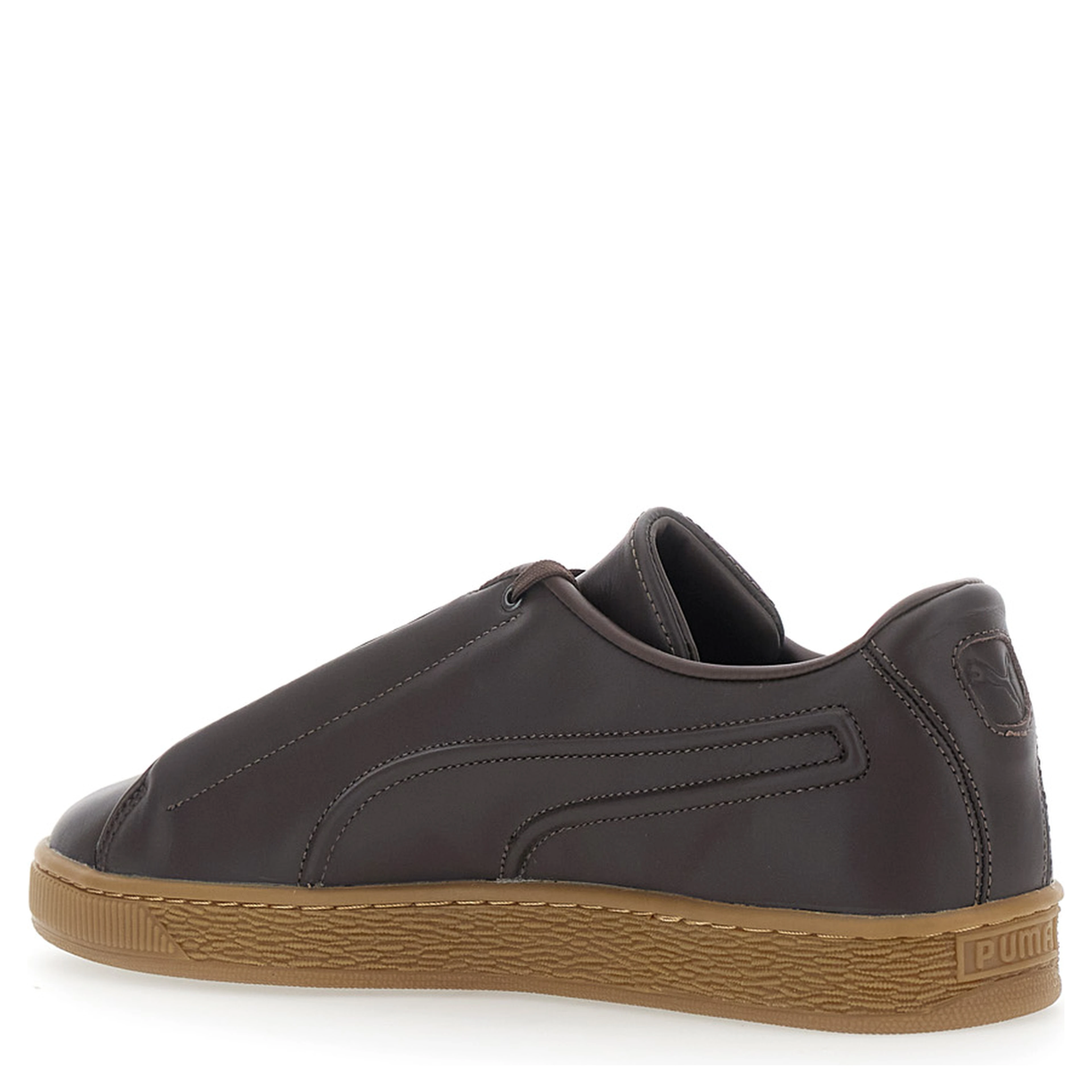 Brown low top sneakers with laces on the front in leather for men