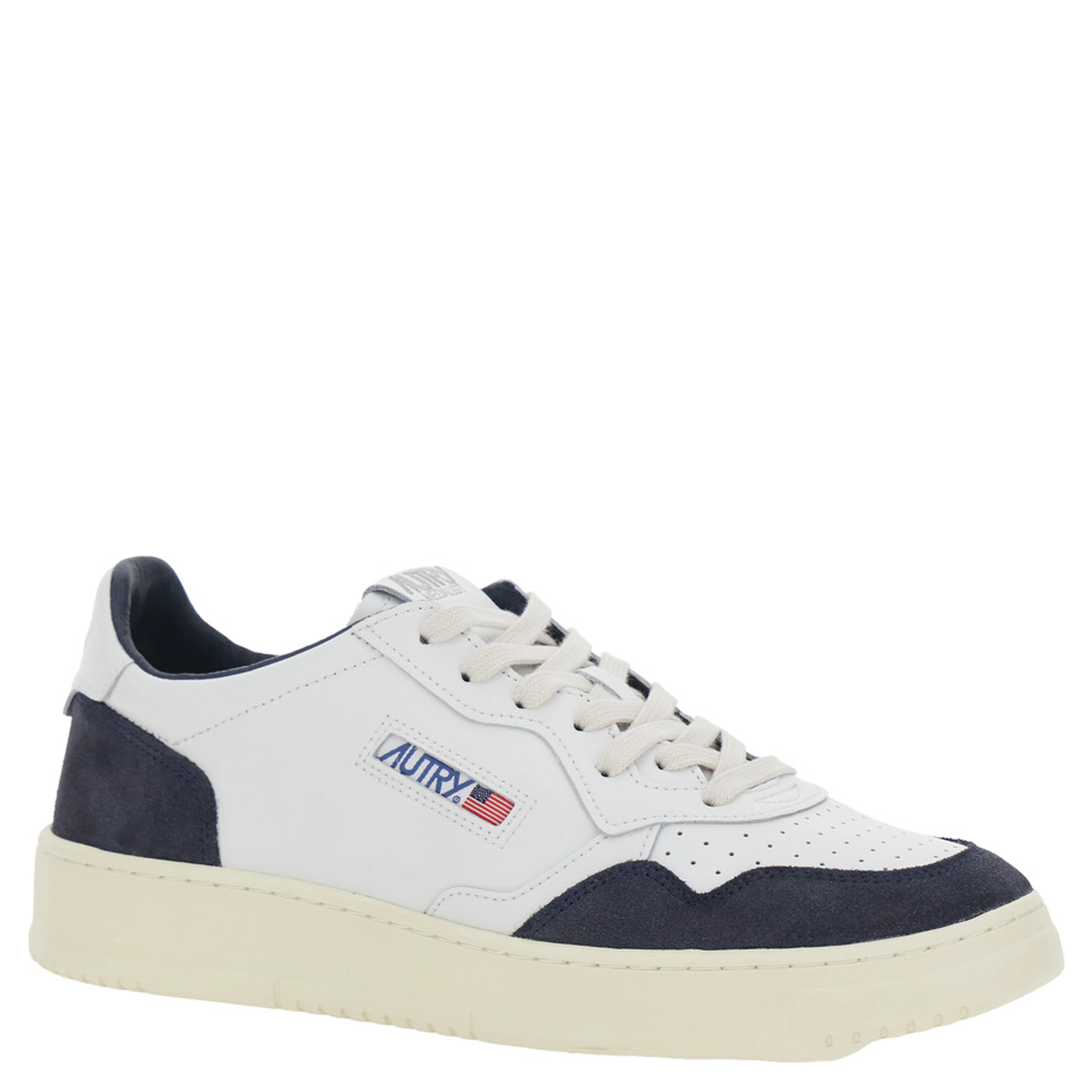 Sneaker Medalist Low Top with Logo Patch on the Tongue and Blue Suede Details Men