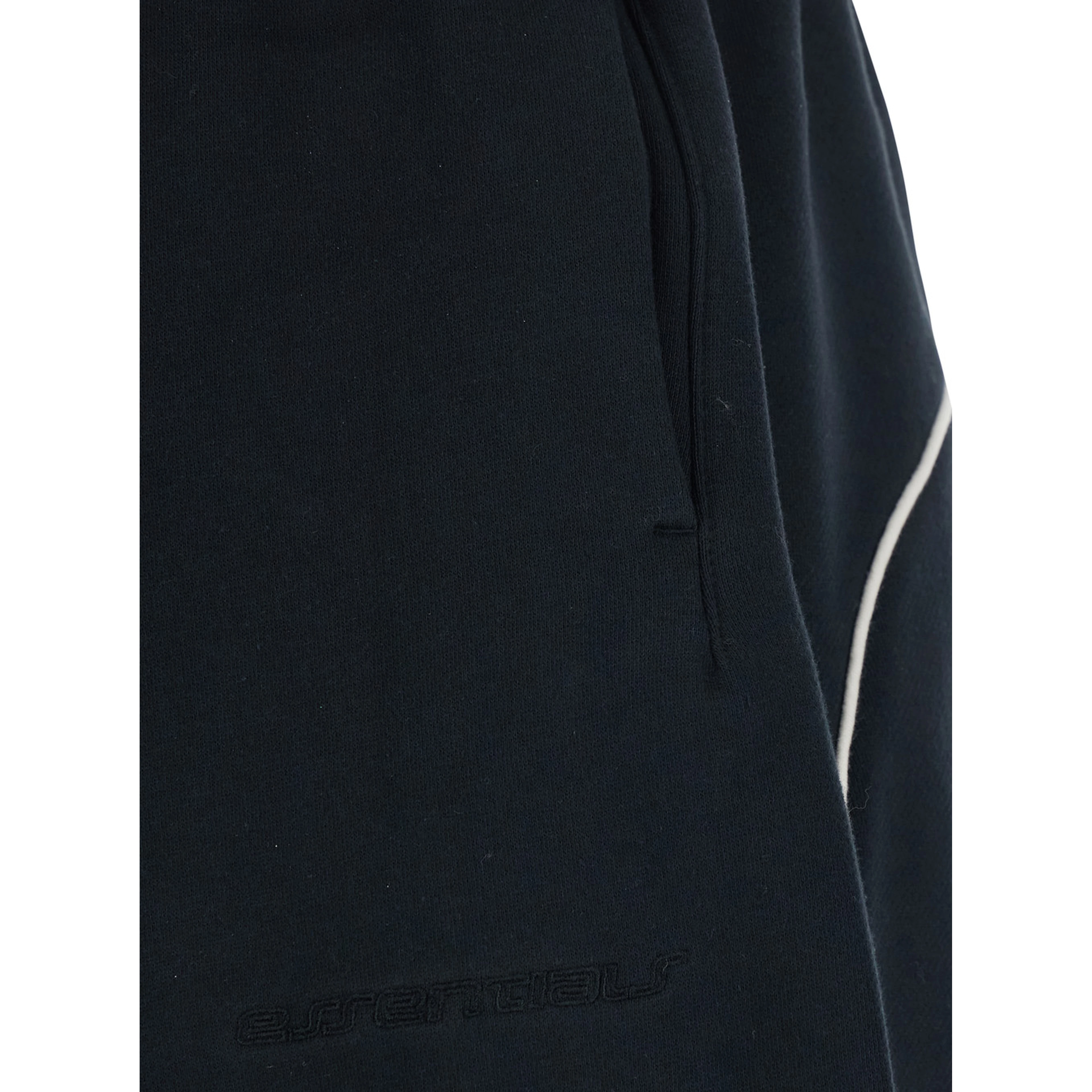 ACTIVE TRACE RELAXED SHORT ESSENTIALS - Black - Bermuda with side pockets and elasticated waist - In Cotton and Polyester Blend - Men