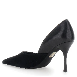 Black pumps with high stiletto heel in suede for women