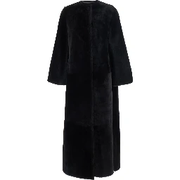 Brown Shearling Coat with round collar and snap button closure on the front in fur for women