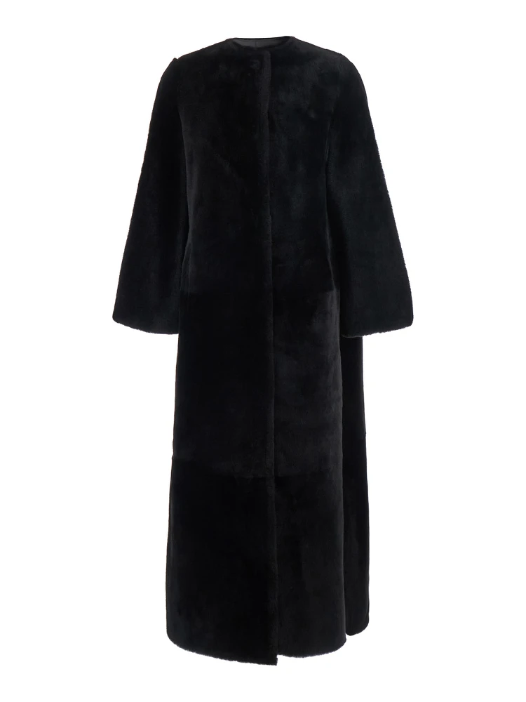 Brown Shearling Coat with round collar and snap button closure on the front in fur for women