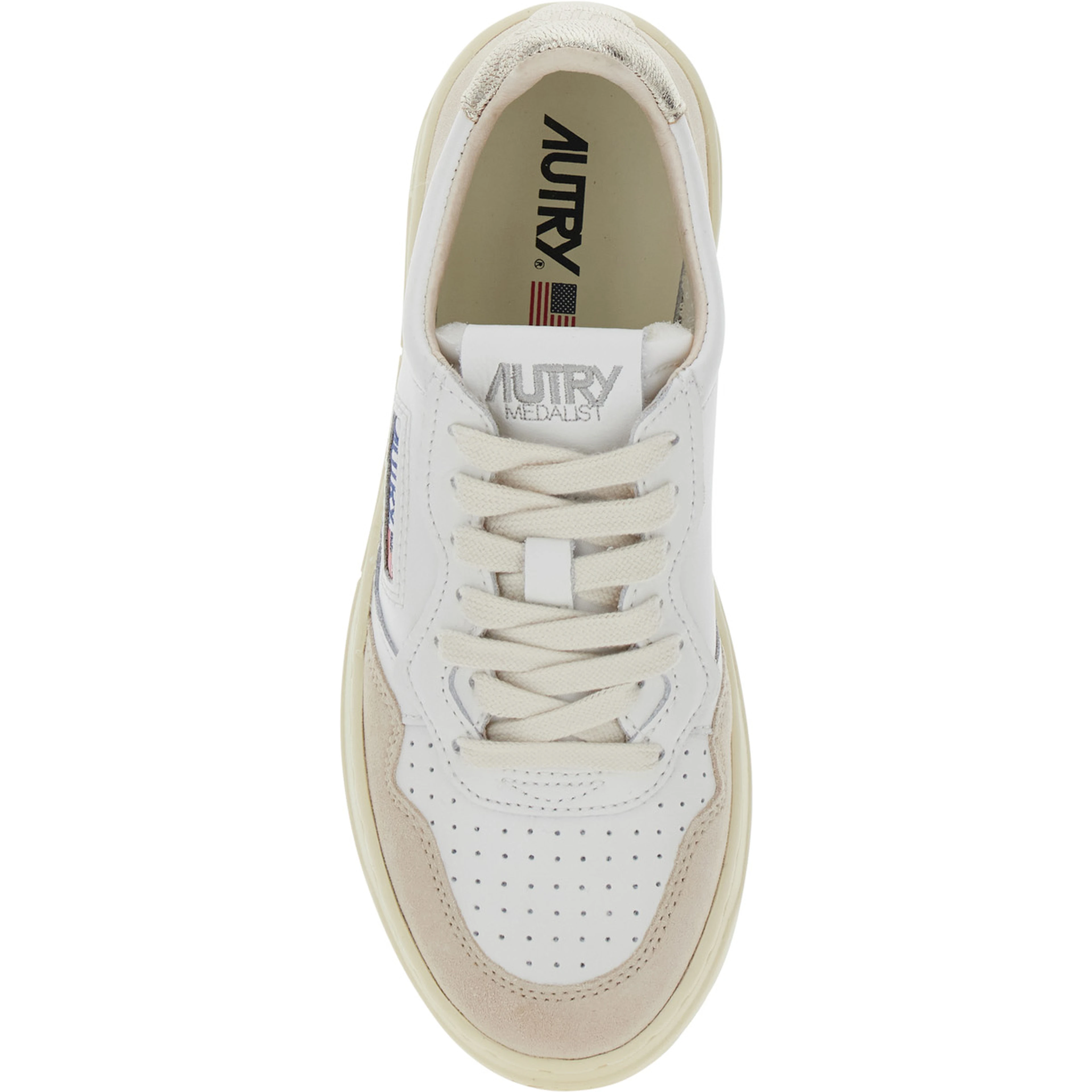 Sneaker Medalist Low Top with Logo Patch on Tongue and Side in White Leather Women