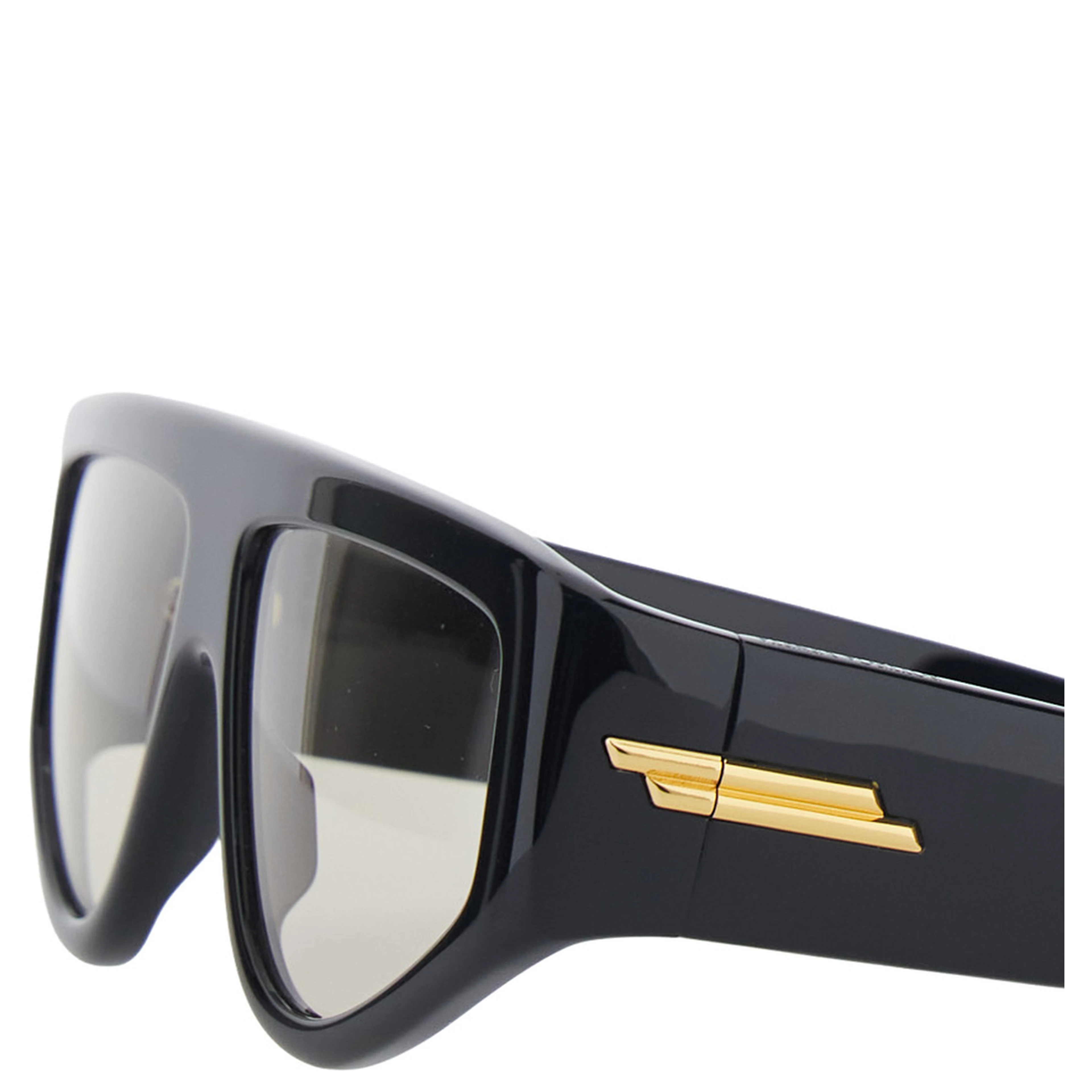 Black Sunglasses with square design and gold color detail on the temples in acetate for women