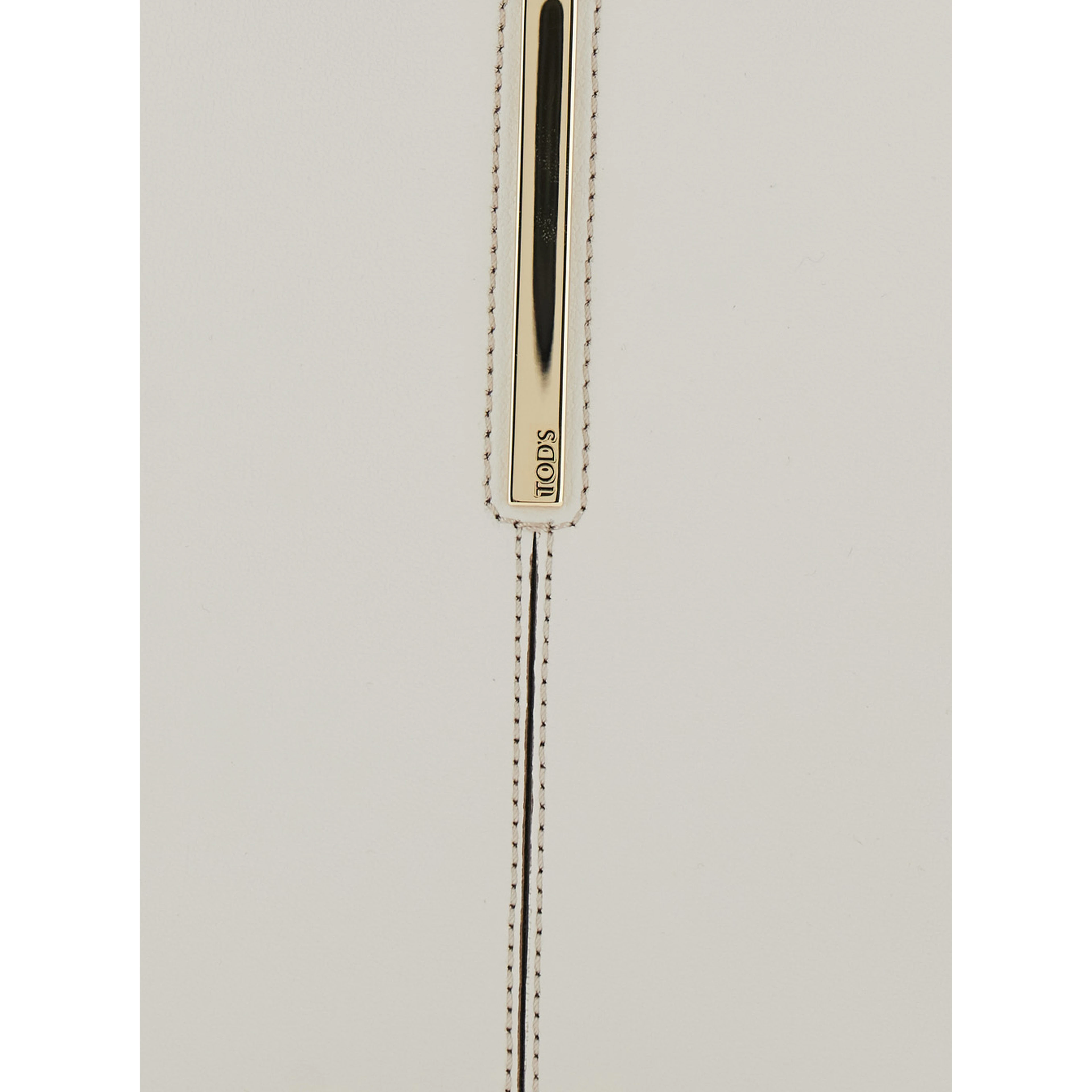 White Handbag with Adjustable and Removable Shoulder Strap and Metal Bar on the Front in Leather for Women