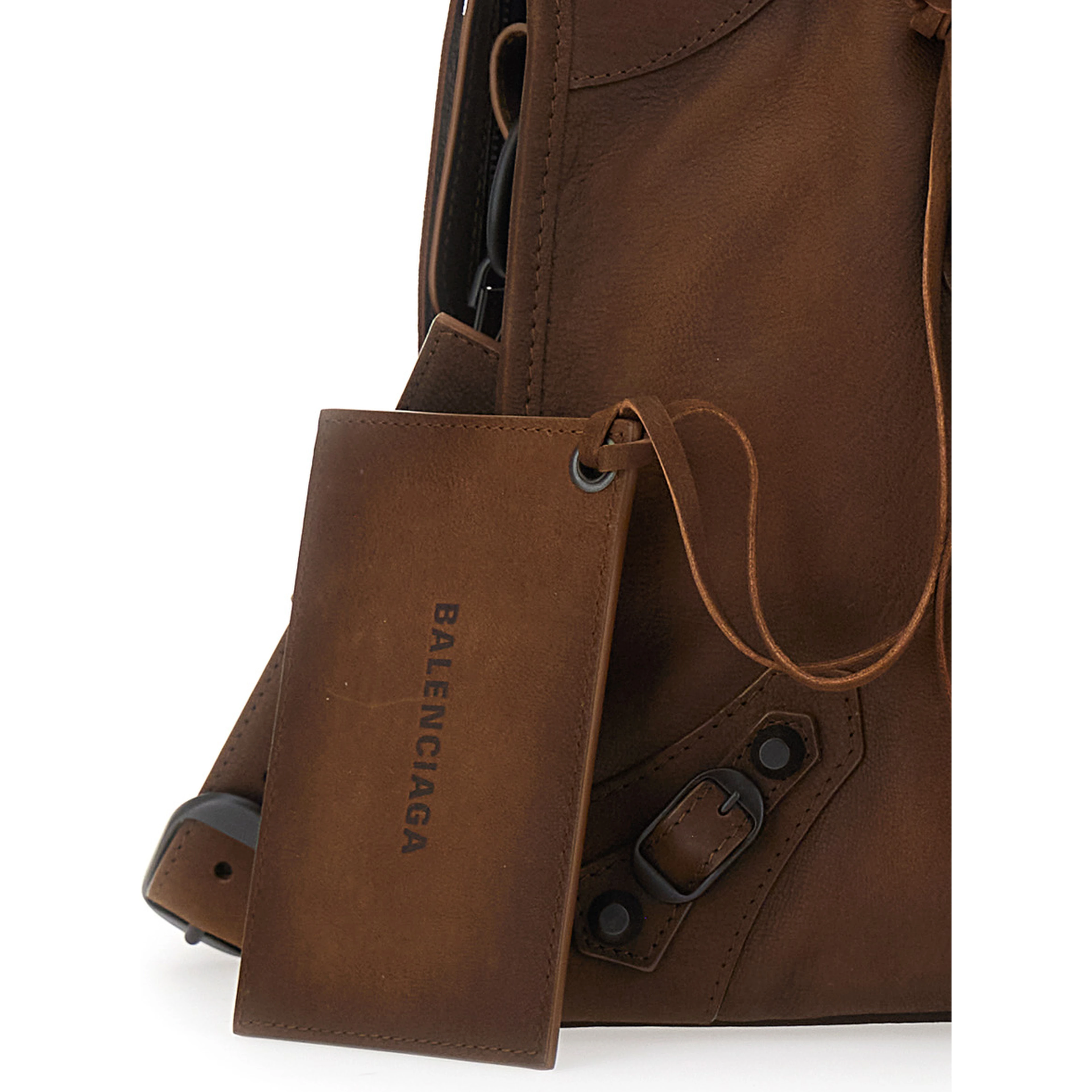 Le City Medium Brown Handbag with Adjustable and Removable Strap in Aged Leather for Women