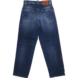 Blue Jeans with ripped details on the front and logo patch on the back in denim Boy