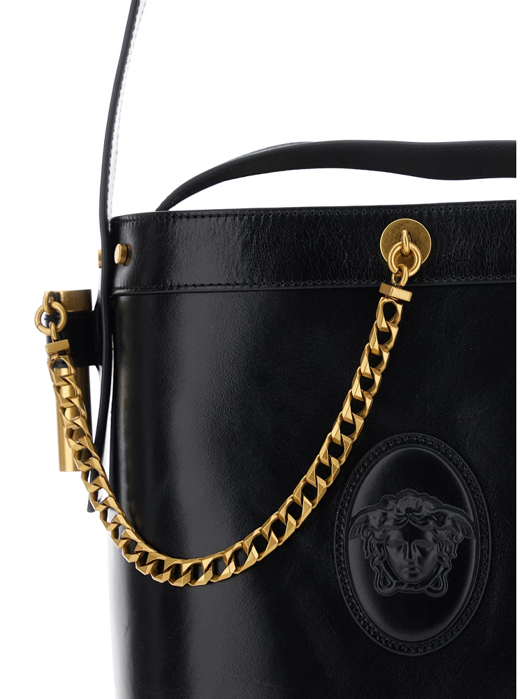 Bucket bag with red leather handle alternative