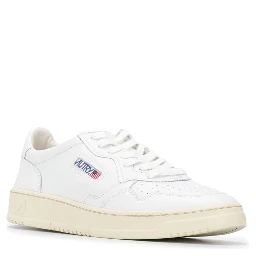 Sneaker Medalist Low Top with Logo Patch on the Tongue in White Leather Men