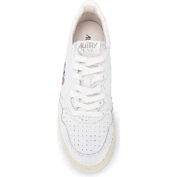 Sneaker Medalist Low Top with Logo Patch on the Tongue in White Leather Men