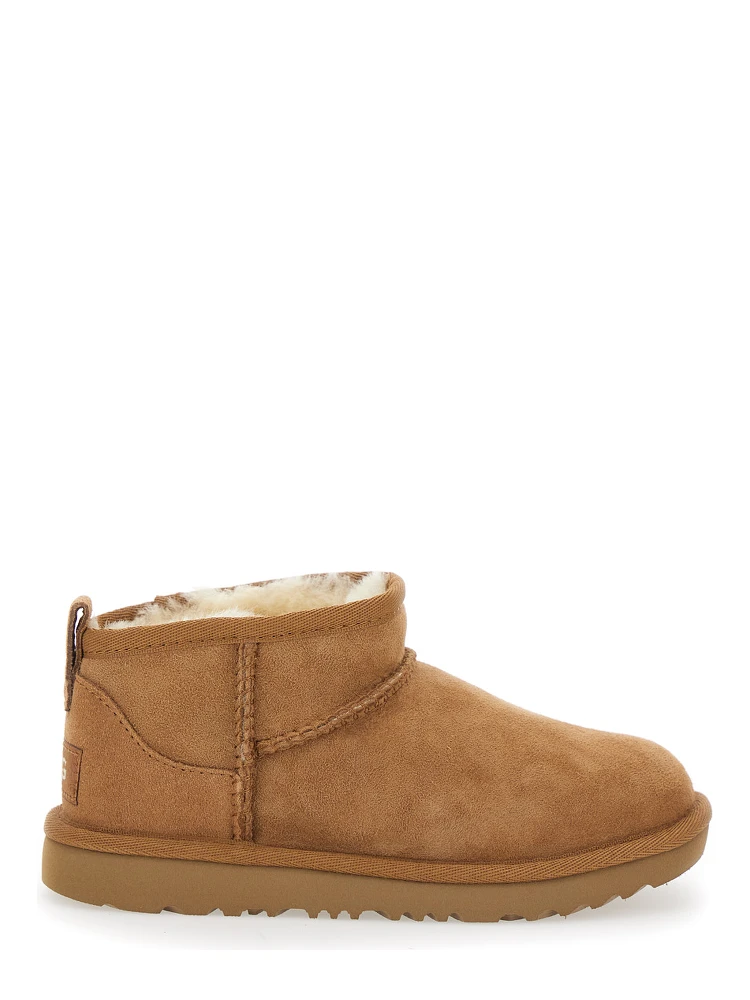 CLASSIC ULTRA MINI Boots with soft fabric lining and brown rubber sole for girl