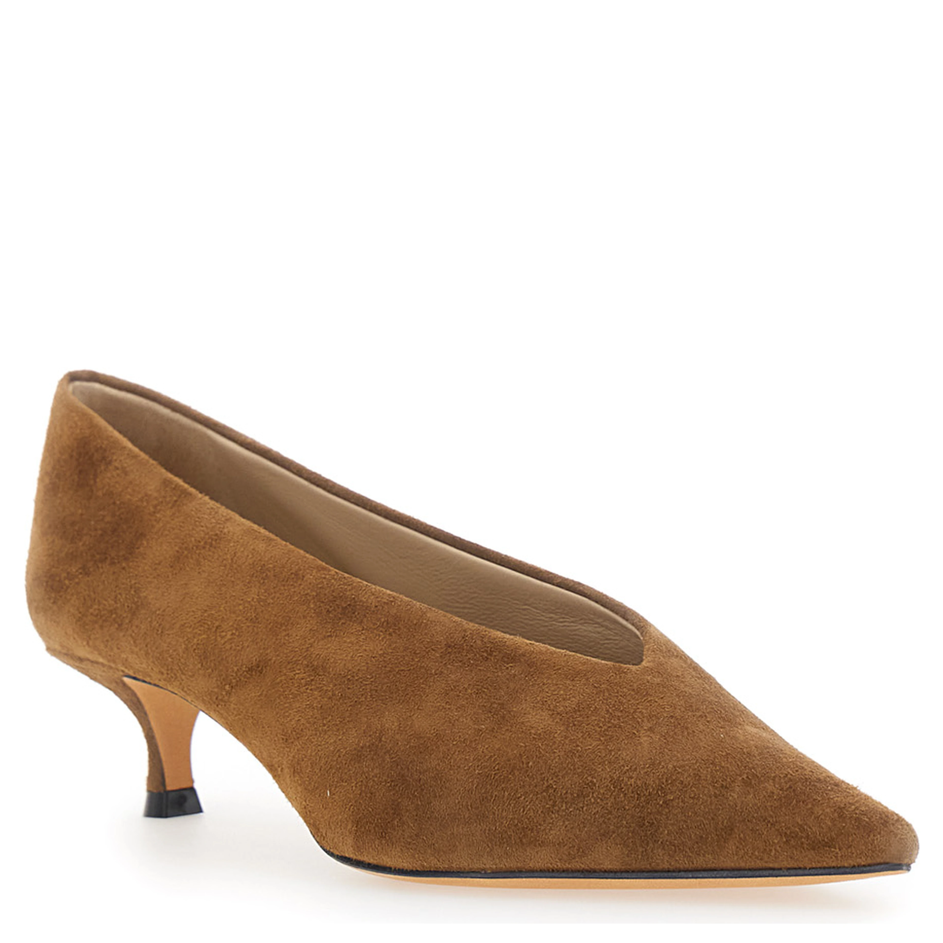 beige pumps with pointed toe in suede for women