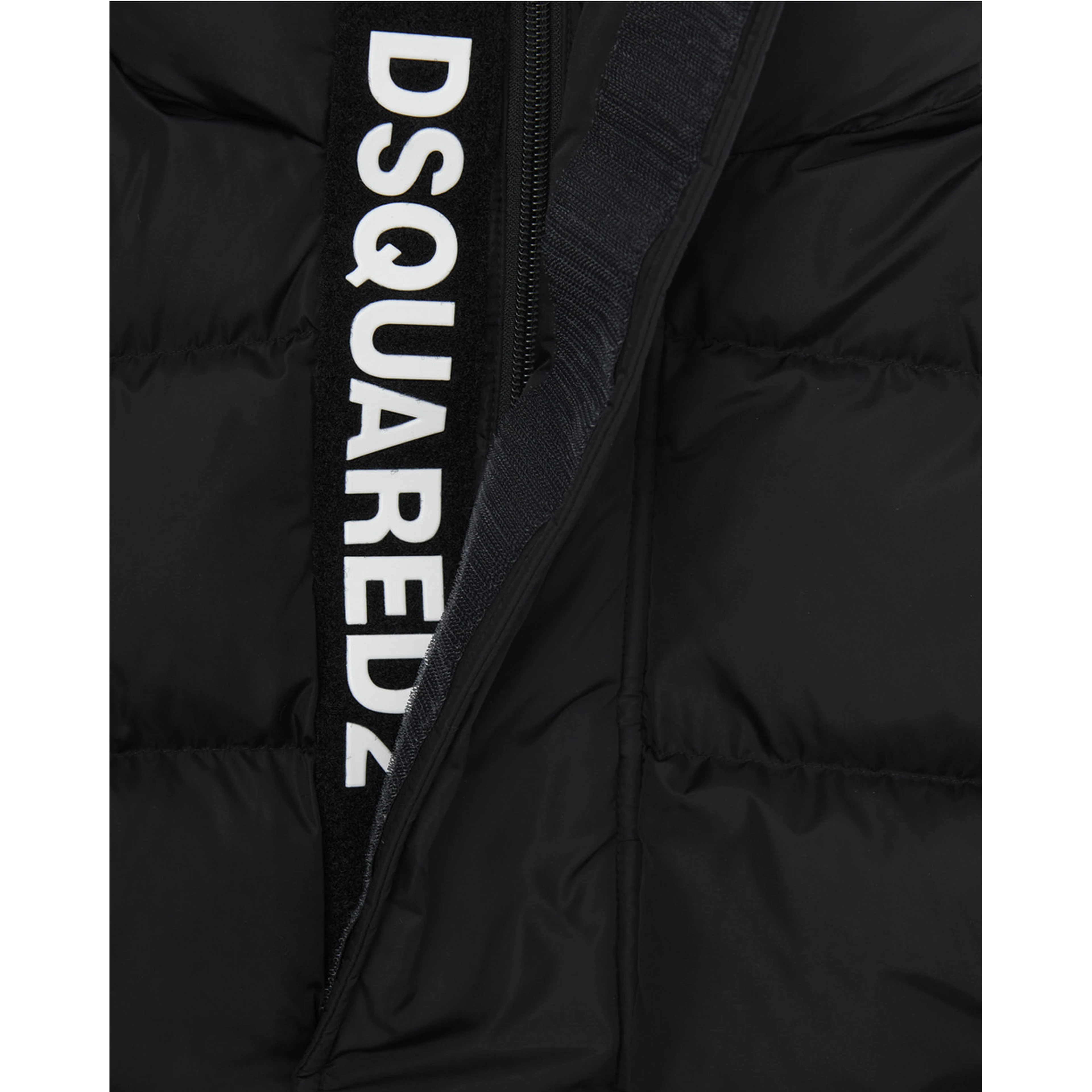 Down jacket with hood and logo on the back in black tech fabric, boy