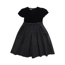 Short Sleeve Velvet Dress with 100% Polyester and Black Color for Girl