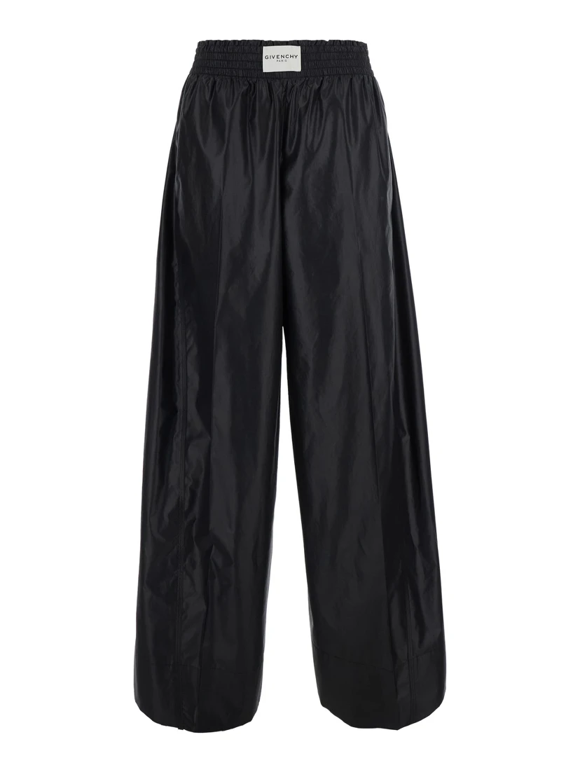 Black Pants with elasticated waist and logo patch on the front in Tech Fabric women