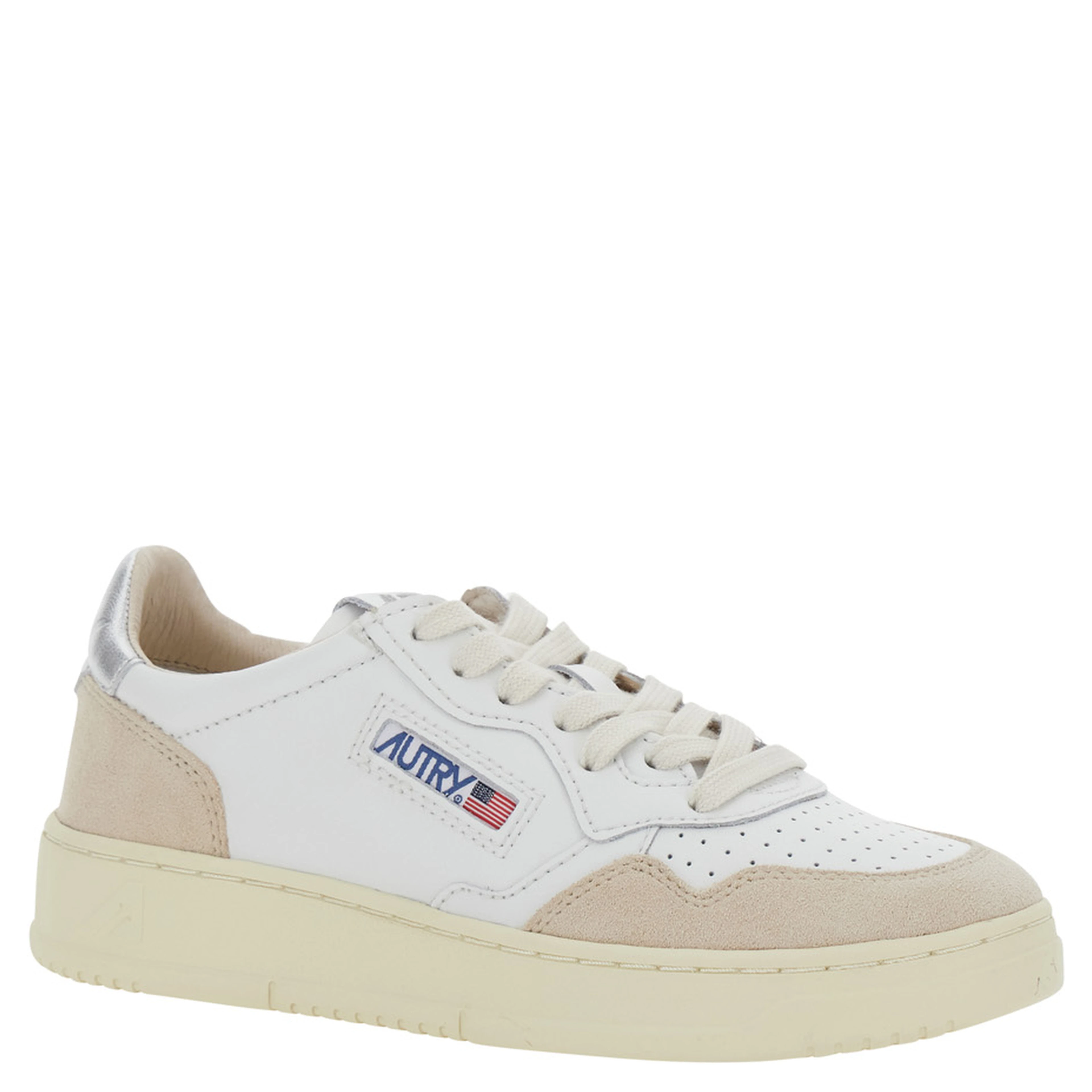 Sneaker Medalist Low Top with Logo Patch on Tongue and Side in White Leather for Women