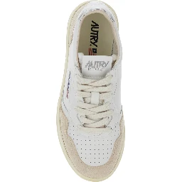 Sneaker Medalist Low Top with Logo Patch on Tongue and Side in White Leather for Women