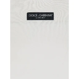 white T-shirt with logo patch on the front in cotton for women