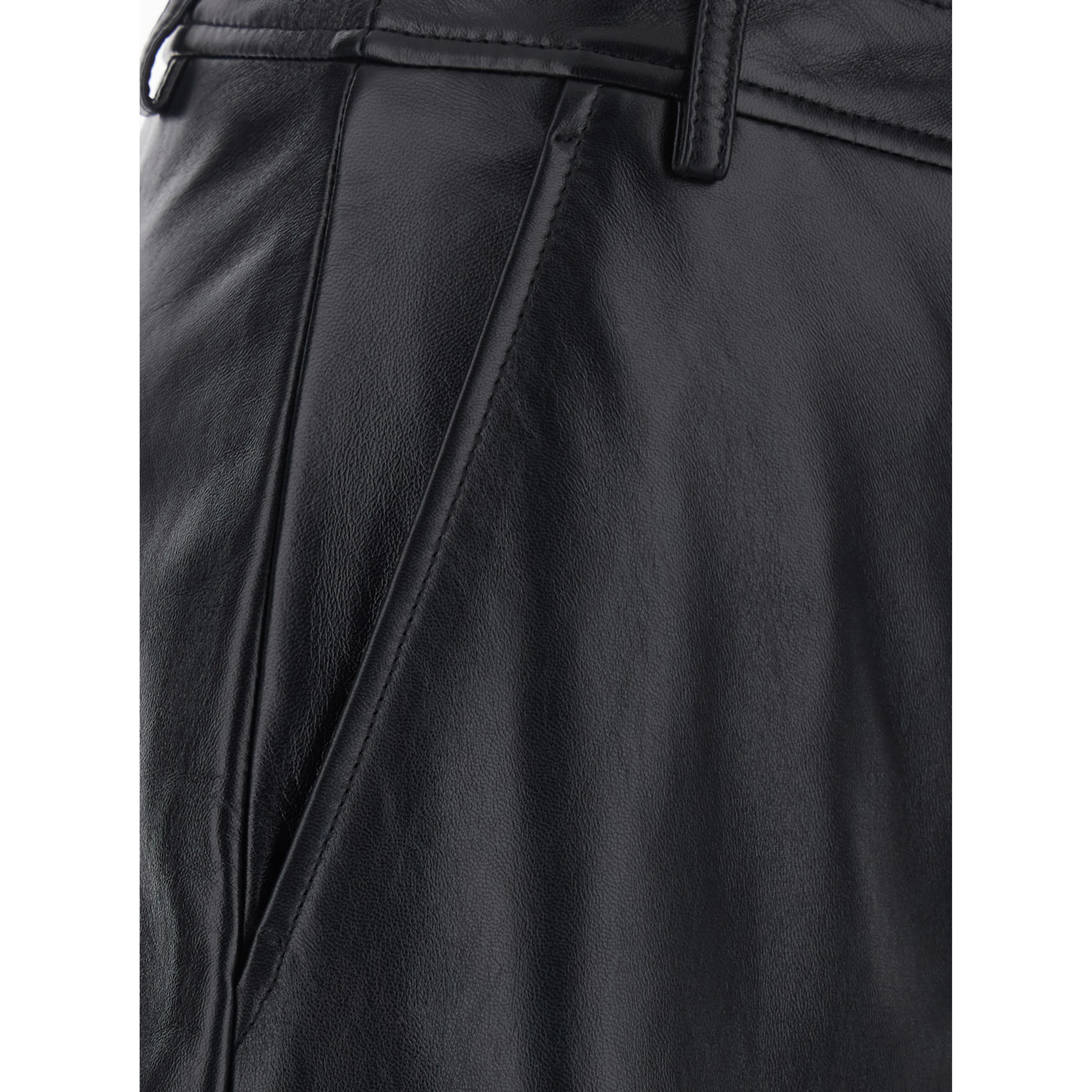 Legno Black Pants with Button and Zip Closure at the Front in Leather for Women