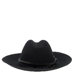 black Hat with applied leather belt in felt for women